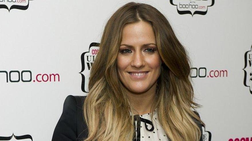 La presentadora británica Caroline Flack murió ahorcada