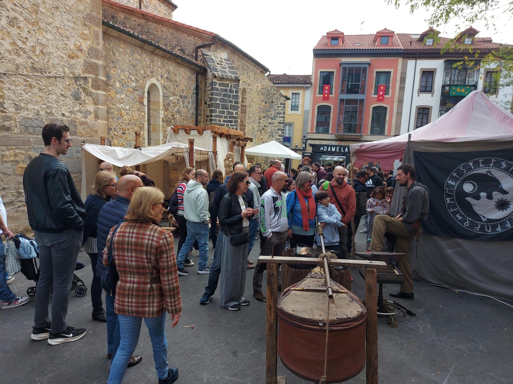 En imágenes: Domingo de lleno en la Feria Medieval de Salas