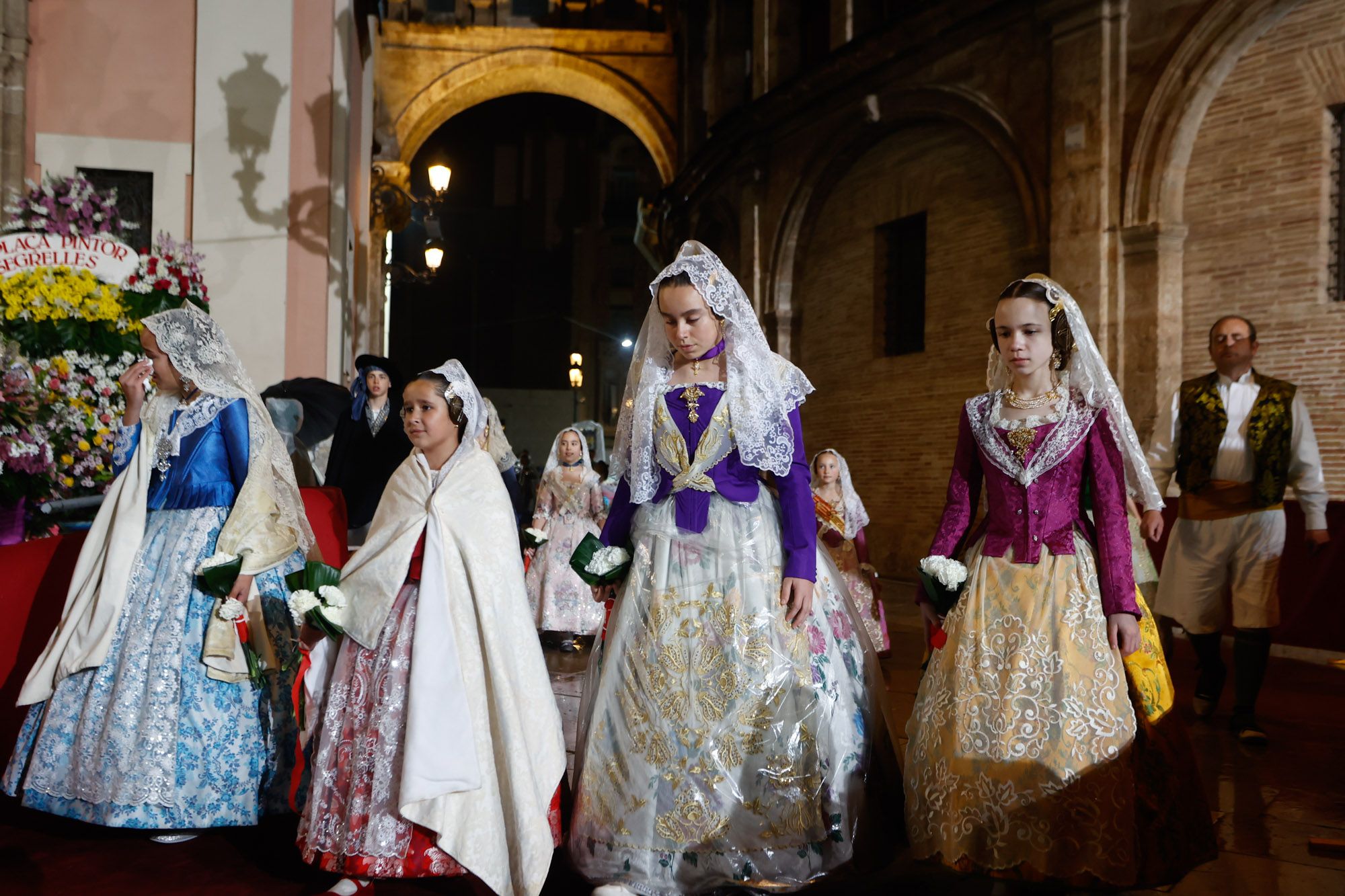 Todas las fotos de la Ofrenda del 18 de marzo por la calle de la Paz entre las 21:00 y las 22:00 horas