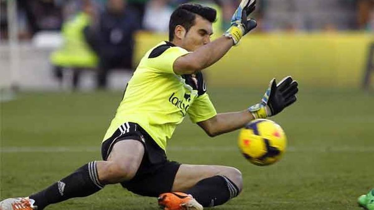 Andrés Fernández ya no vestirá la camiseta de Osasuna.