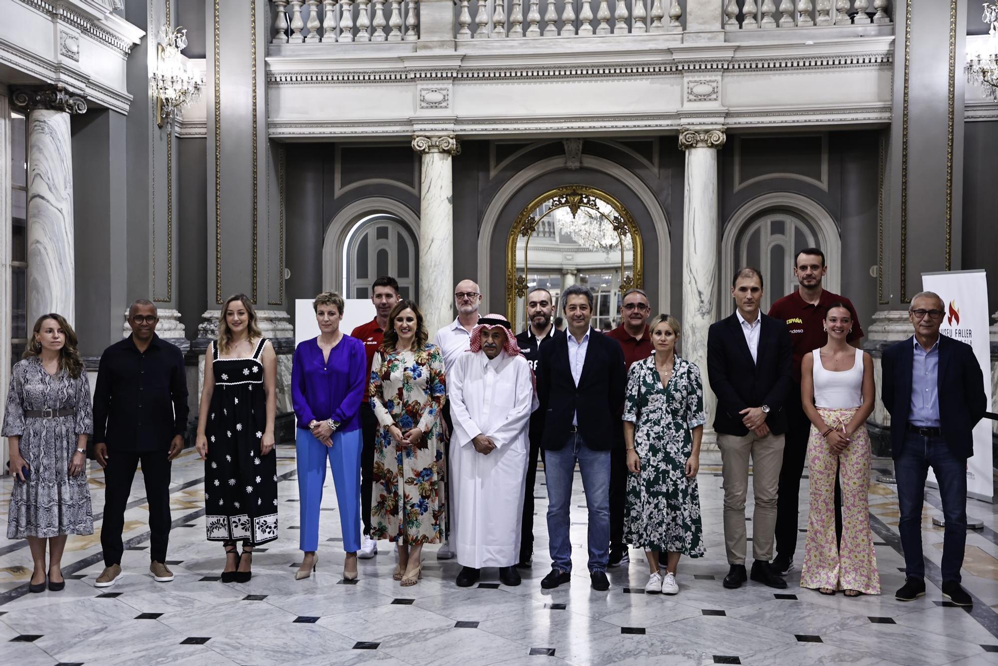 Bienvenida a las seis selecciones participantes en el Preolímpico de València en el Salón de Cristal