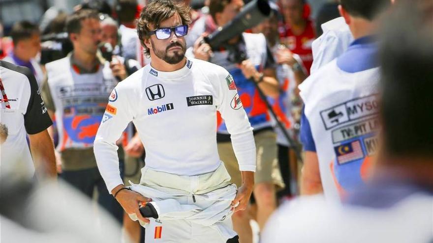 Fernando Alonso despeja en la pista todas las dudas tras el accidente