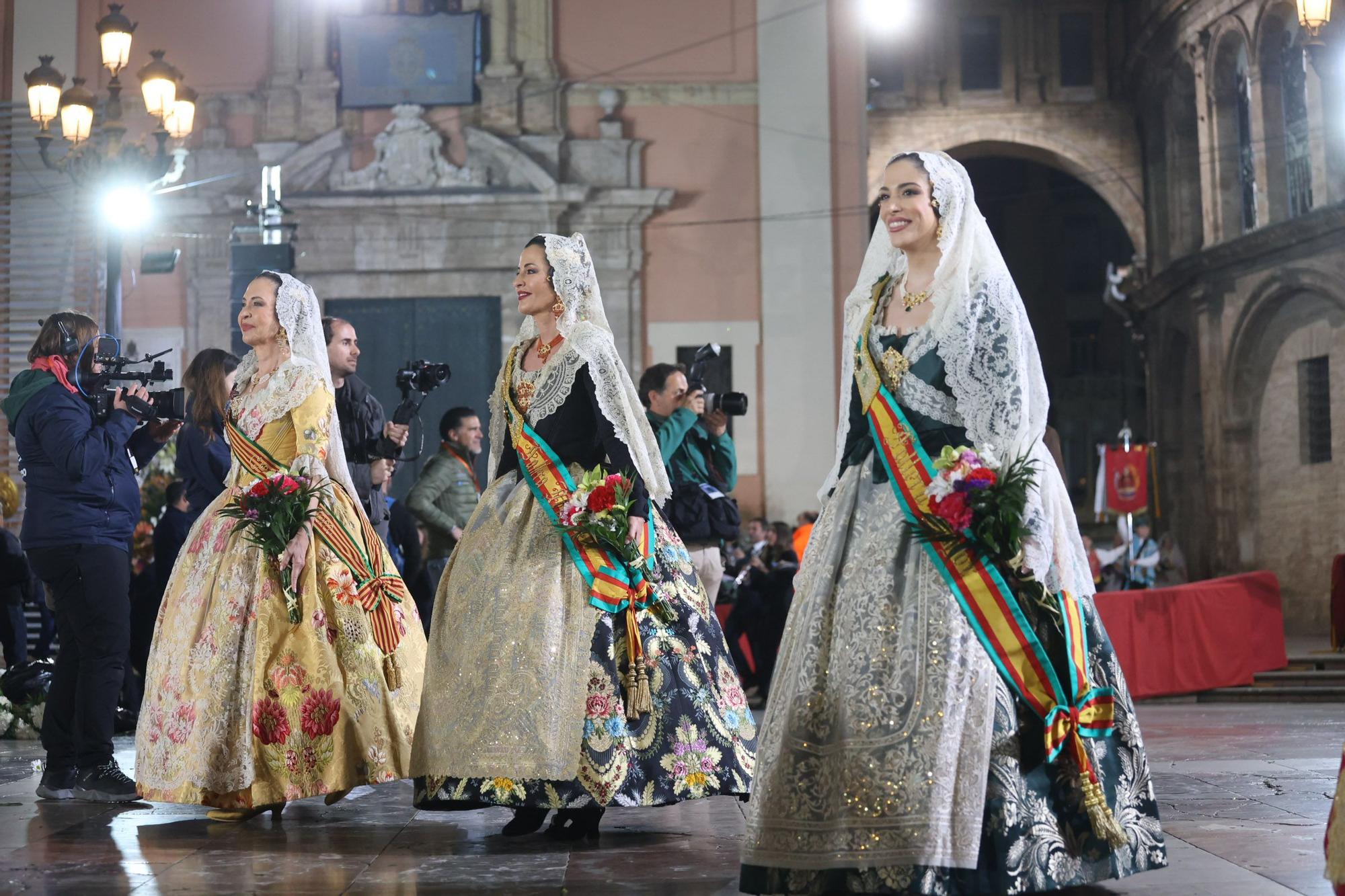 Búscate en el primer día de la Ofrenda en la calle San Vicente entre las 23 y las 24 horas