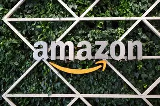 Amazon supera por primera vez los 2 billones de dólares en valoración bursátil al calor del 'rally' de la IA