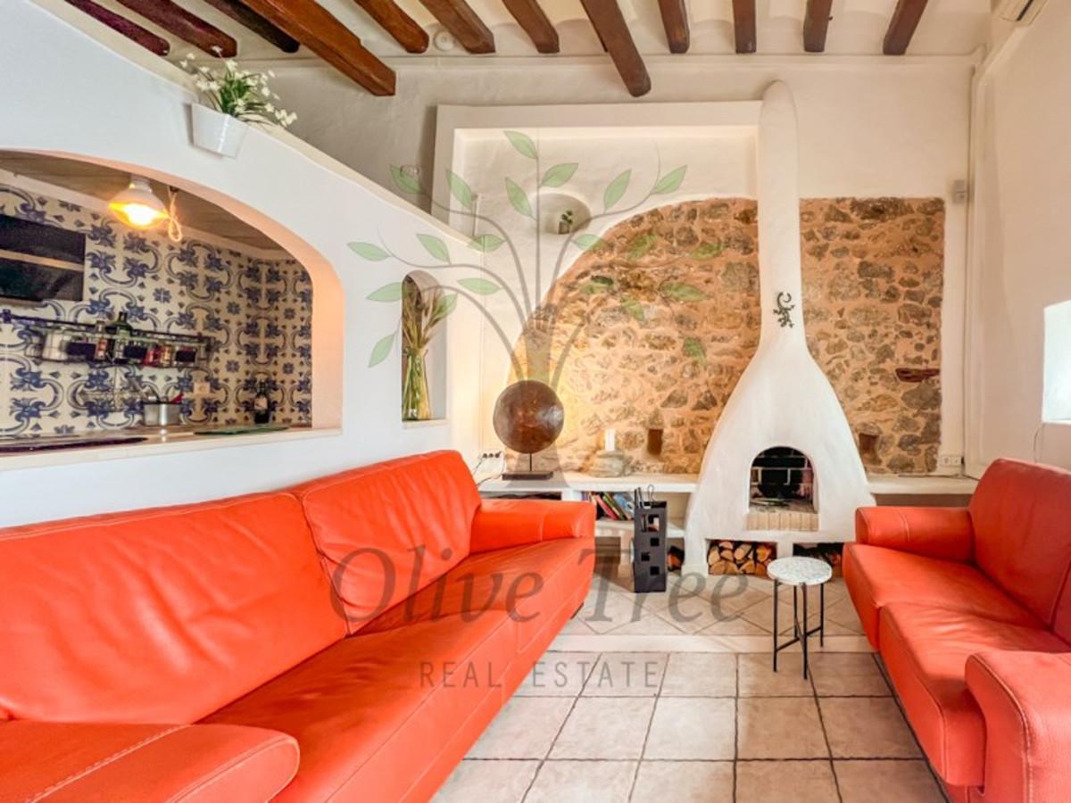 Encantdor piso en Ibiza