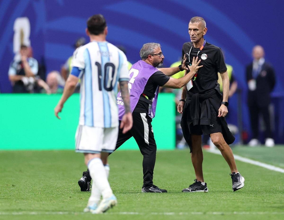El enfado de Egipto tras la eliminación contra Argentina.