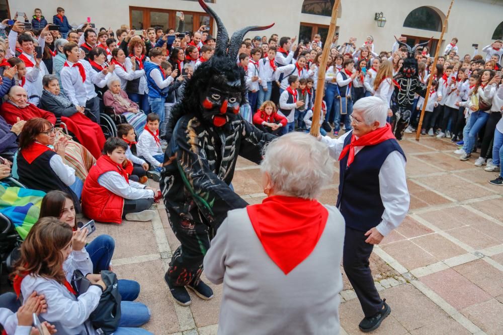 Sant Antoni 2019: Artà vibra con los dimonis