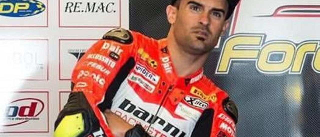 Xavi Forés renueva con Barni Racing y pilotará la Ducati en el Mundial  de Superbikes