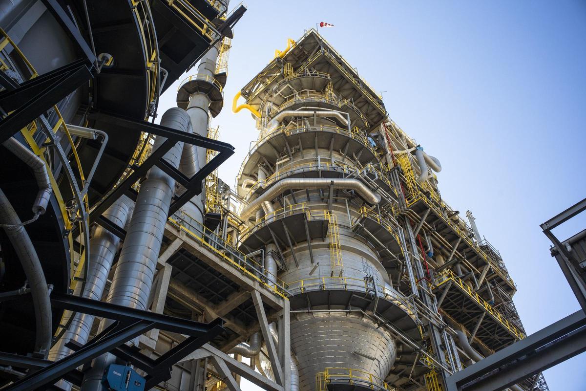 La infraestructura de Castellón aporta el 7% del combustible de España.