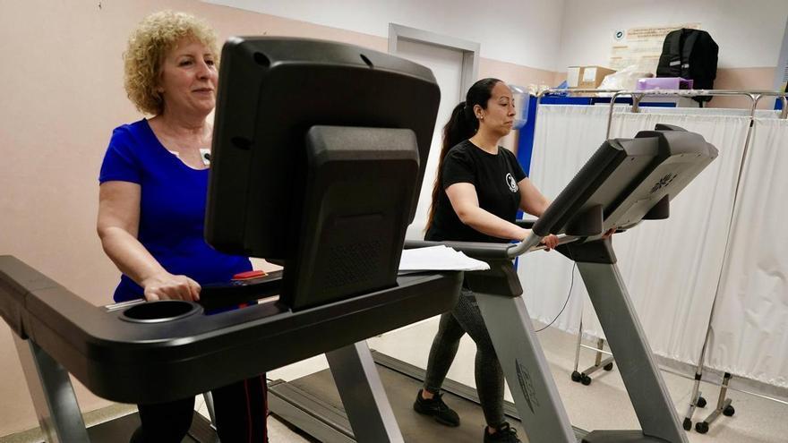 El gimnasio del Hospital Clínico donde se recupera el corazón tras un infarto
