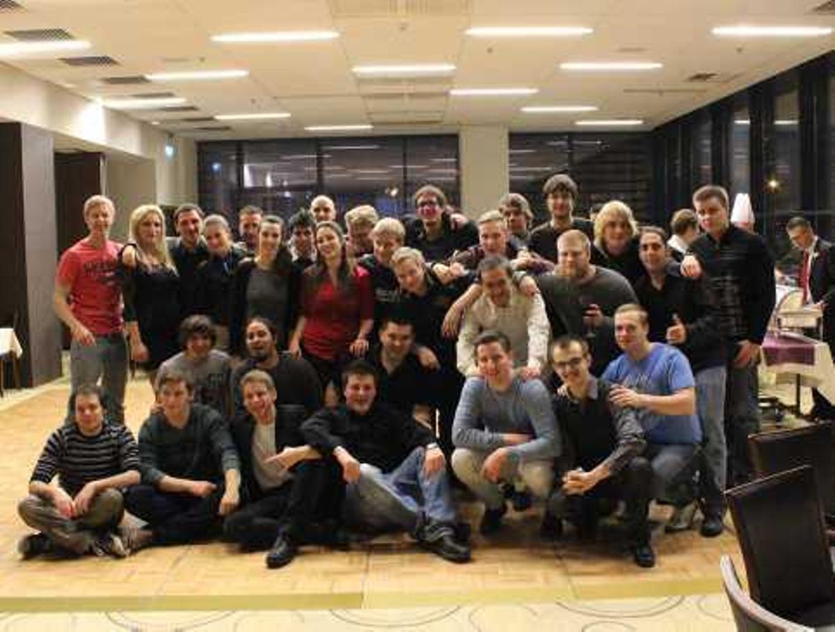 Imagen de los participantes de las tres universidades en uno de los encuentros.