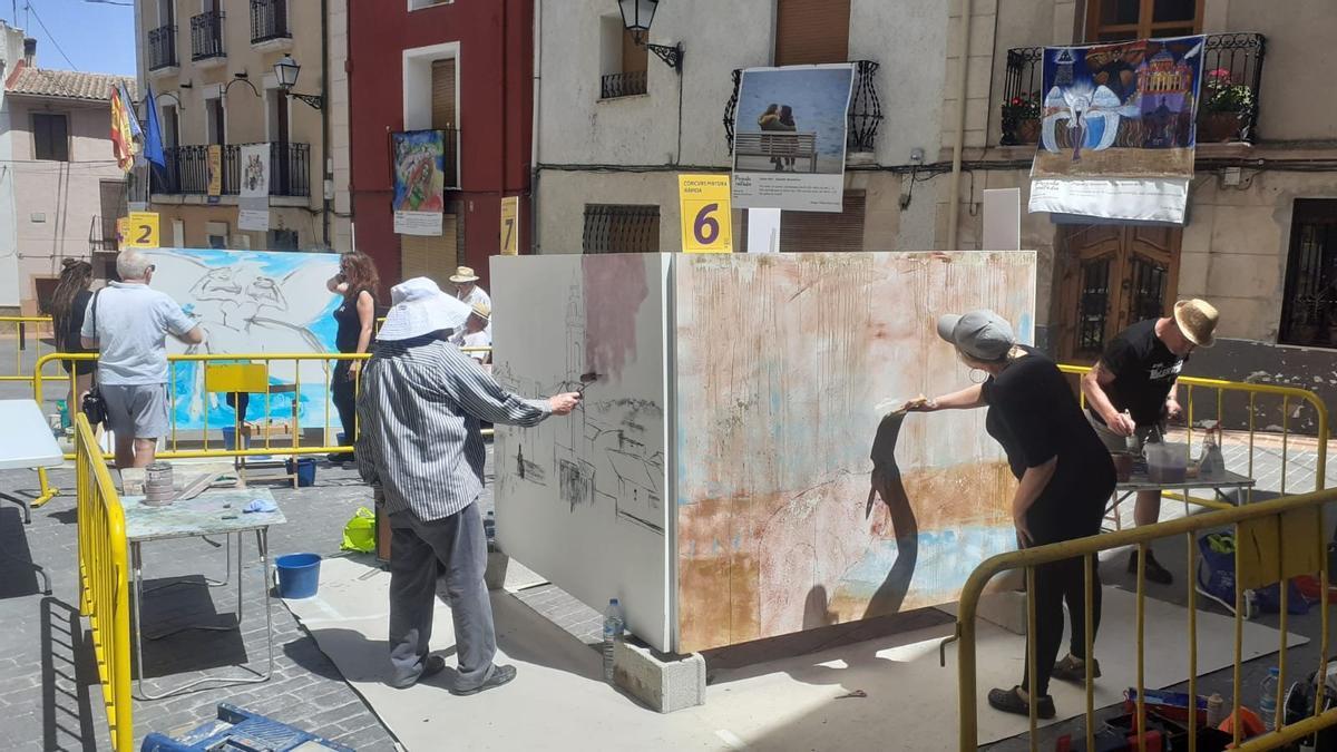 Alfafara organiza durante el año varias actividades culturales.