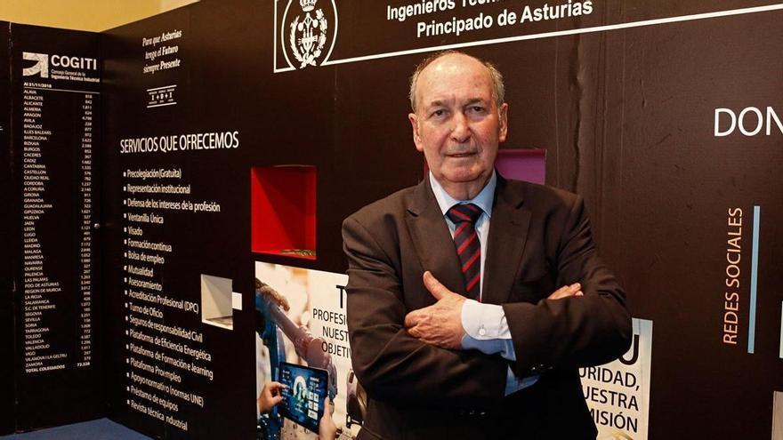 Enrique Pérez deja, tras 28 años, la presidencia del Colegio de Ingenieros Técnicos Industriales