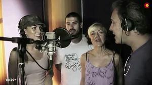 Ana Torroja, David Summers, Edurne i altres famosos canten per recaptar diners per a una escola a Mali.