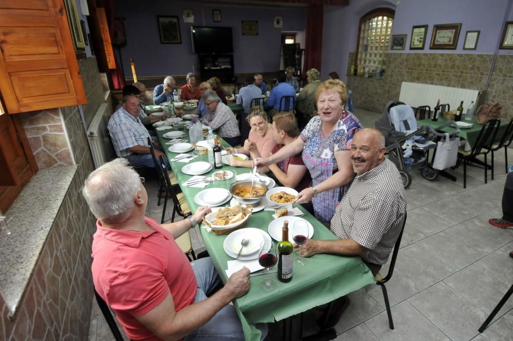 Fabada de la fiesta de El Carmen en Langreo