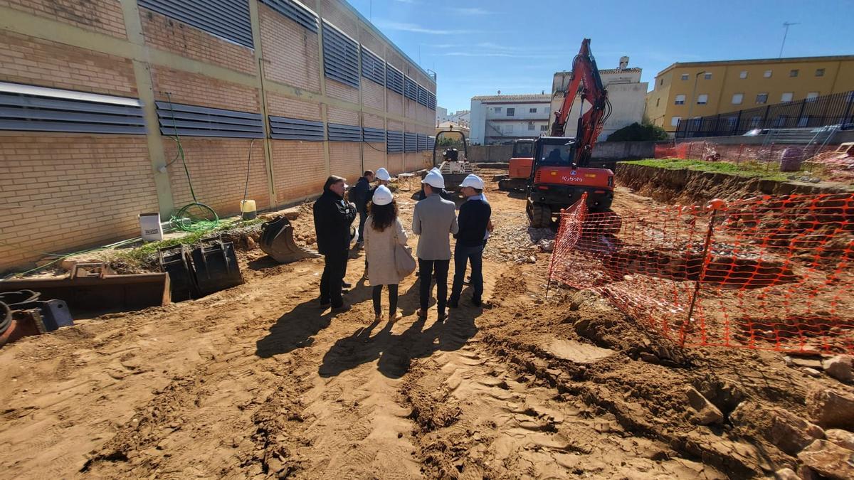 Visita a les obres d'ampliació del CAP de l'Escala.