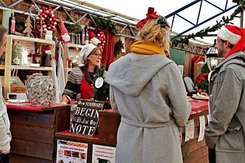 So geht's auf den Insel-Weihnachtsmärkten zu