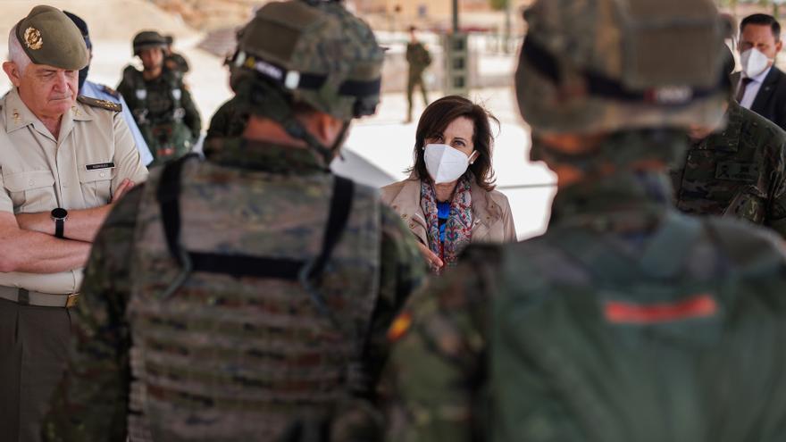 Margarita Robles: “España vibra con las Fuerzas Armadas”
