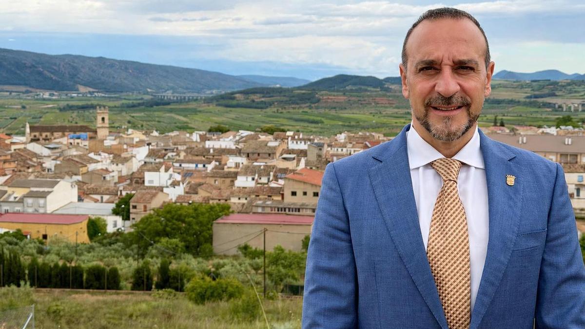 El alcalde de la Font de la Figuera, Elio Cabanes.