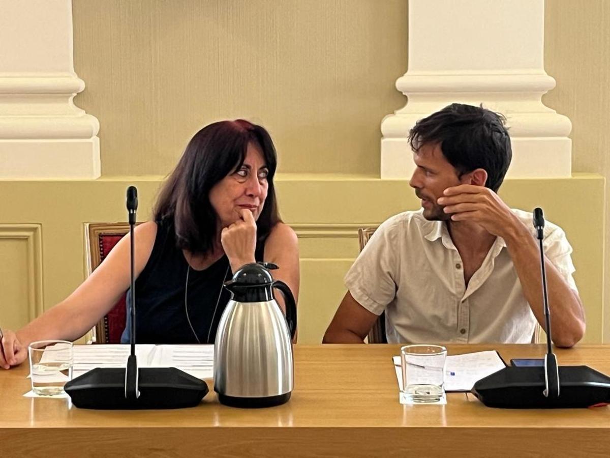 Los ediles de UP Consuelo López y Álvaro Jaén.