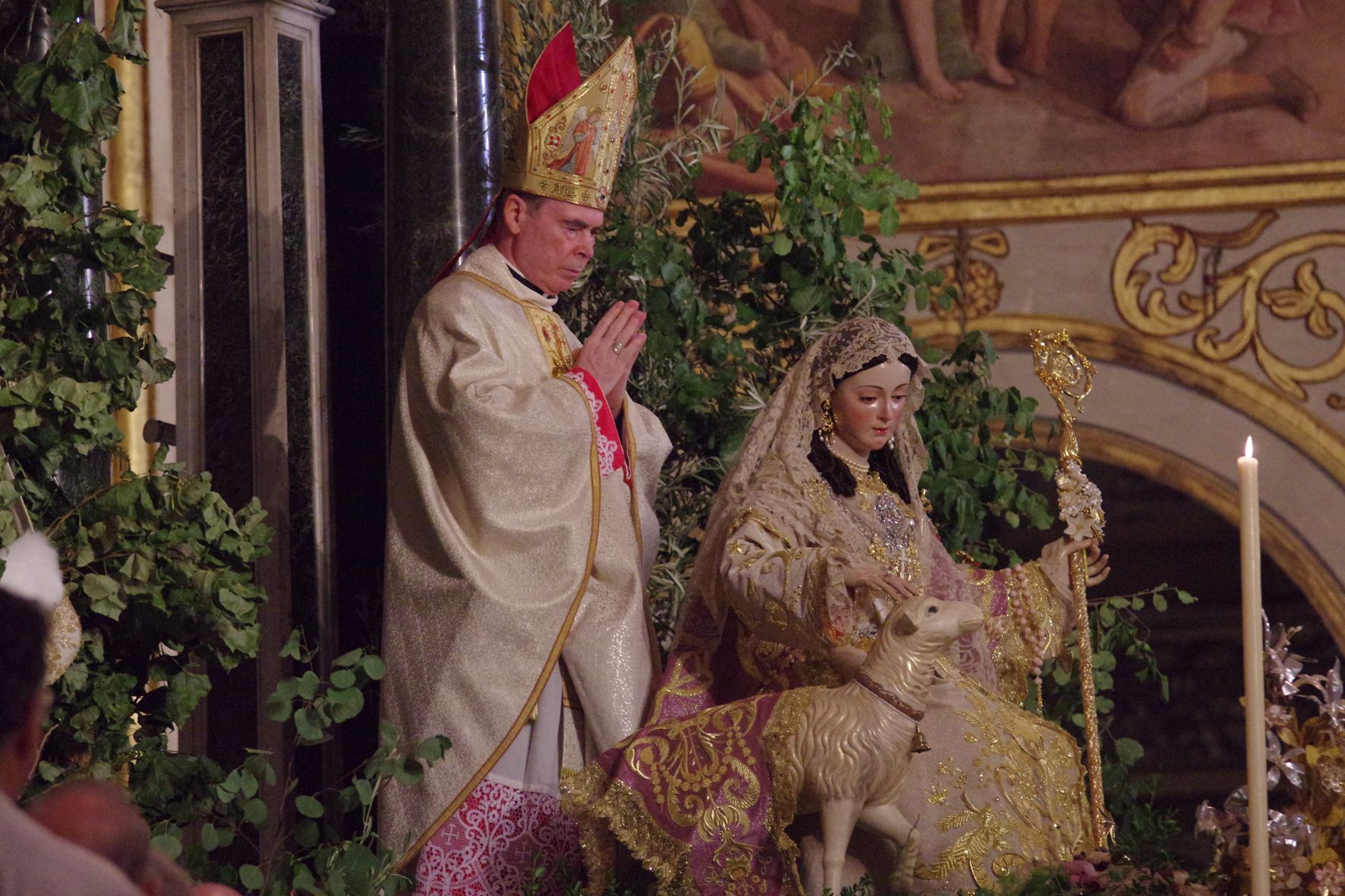 Coronación Canónica de la Divina Pastora en la Catedral de Málaga
