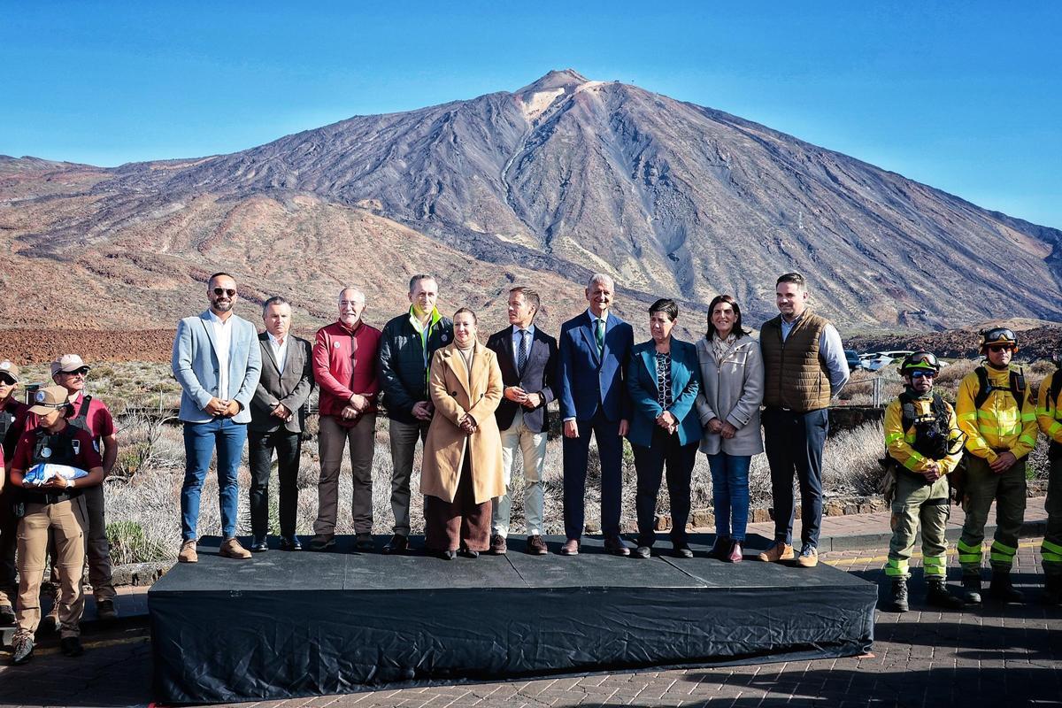 Firma de la transferencia de competencias del Parque Nacional del Teide