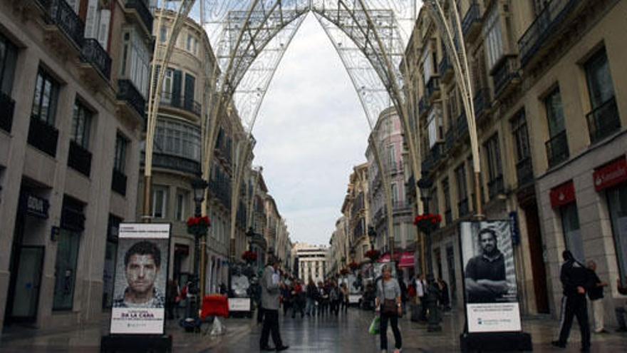 La noche de las compras coincidirá con el alumbrado navideño.