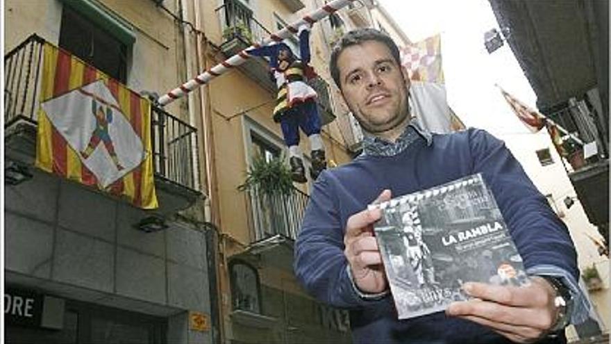 Un llibre recopila 50 anys d&#039;història de la Rambla vista des dels ulls del Tarlà