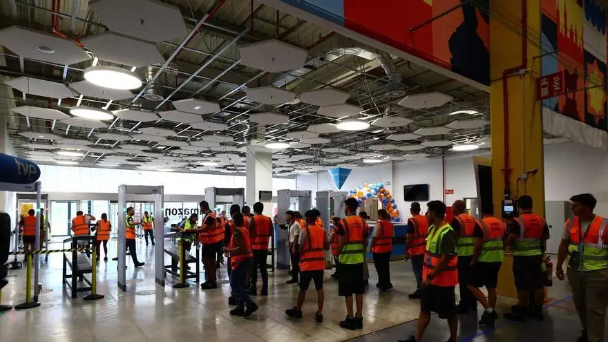 Amazon estrena sus nuevas instalaciones en La Muela