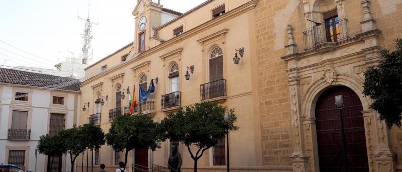 Fachada principal del Ayuntamiento de Montilla.