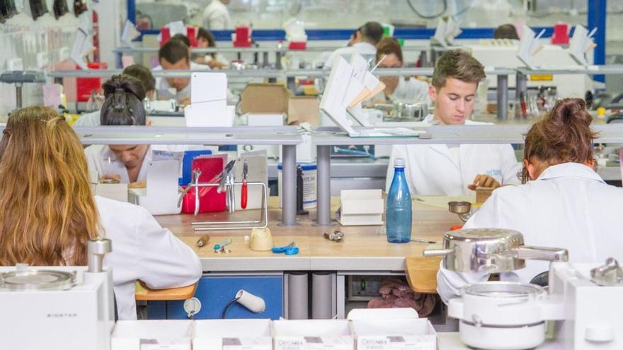 Laboratorio de investigación en Málaga. | EFE