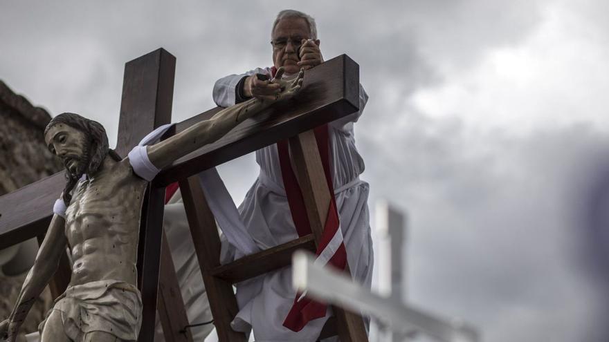 “Salus” expondrá el Cristo de Bercianos y las bulas papales de la cofradía