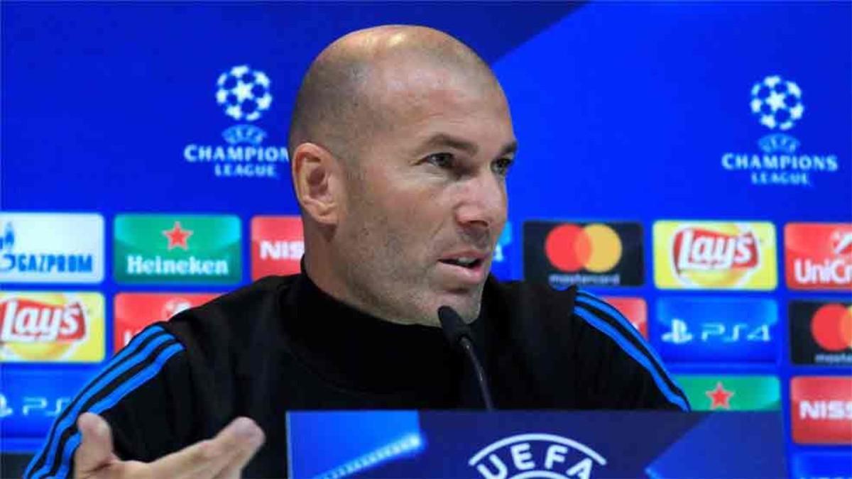 Zidane, durante la rueda de prensa