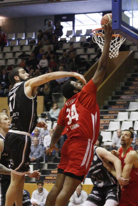 Les imatges del Bàsquet Girona-Juaristi (69-86)