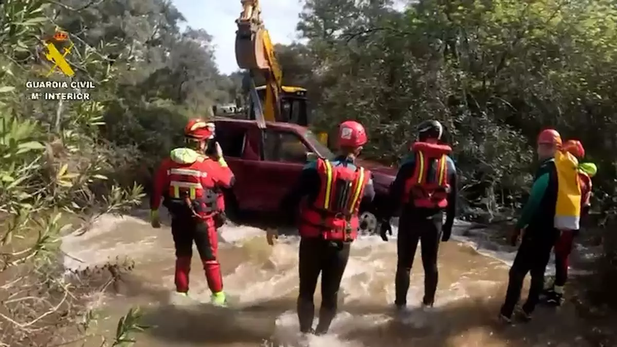 Fernando y María, el matrimonio que se llevó el arroyo de Guadalbácar: "Es una tragedia para Constantina"