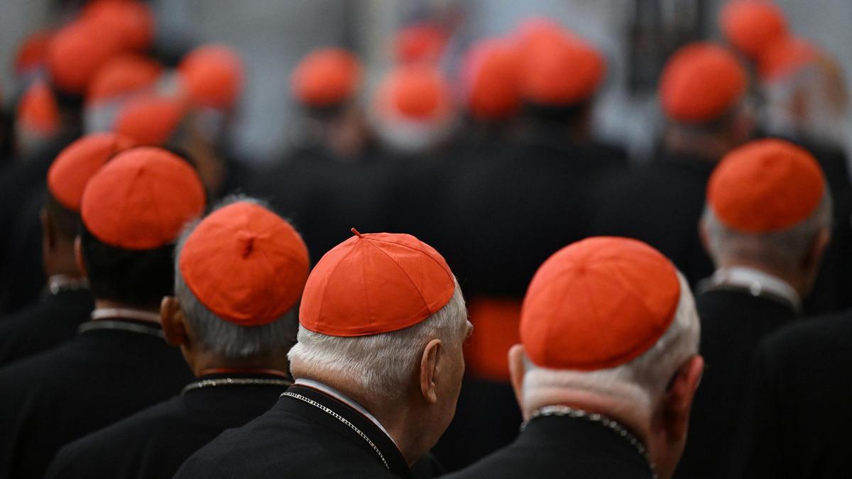 Cardenales en el Vaticano, el pasado 27 de abril.