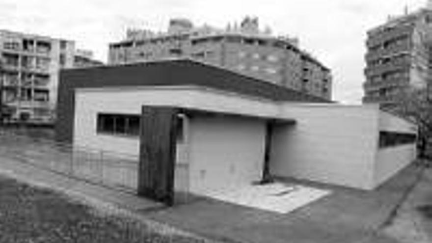 El gimnasio del colegio Cervantes cumple dos años sin calefacción