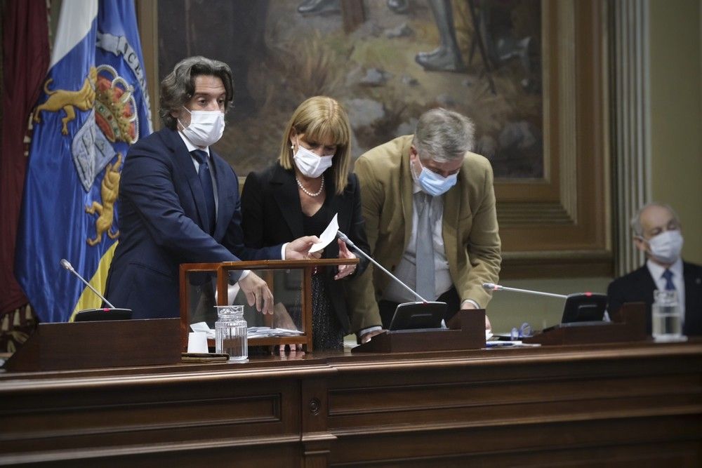 Votación en el Parlamento de Canarias a la junta de control de RTVC