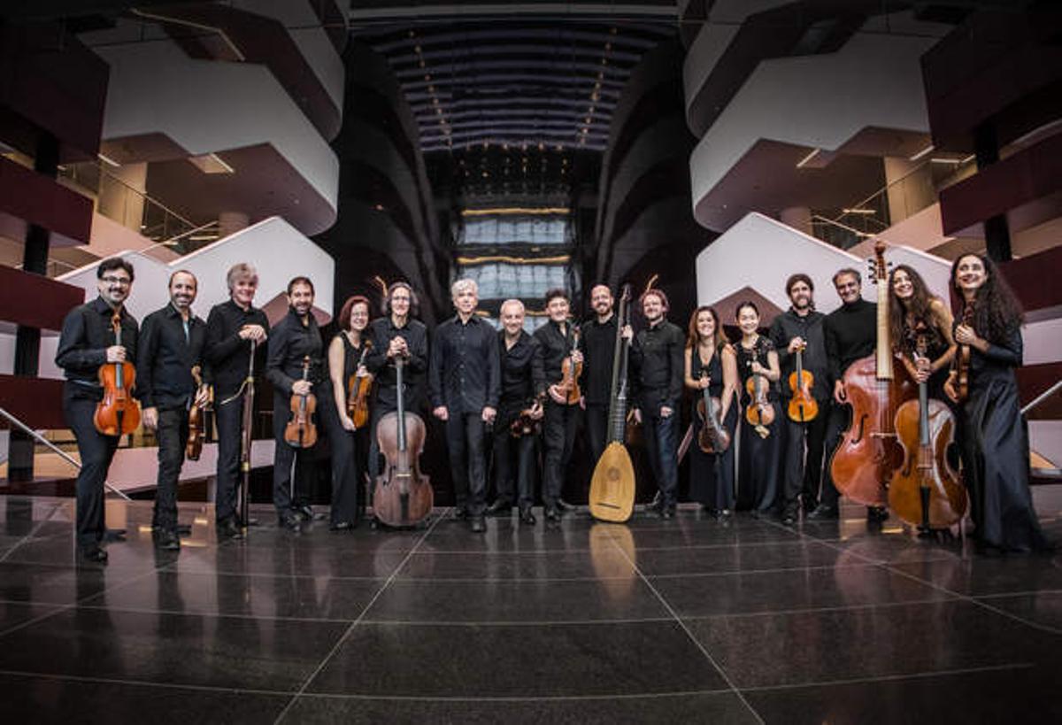 Il Giardino Armonico con su director Giovanni Antonini.