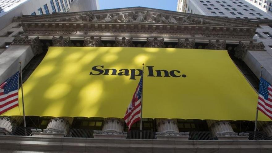 Snapchat se estrena en bolsa con una subida del 40%