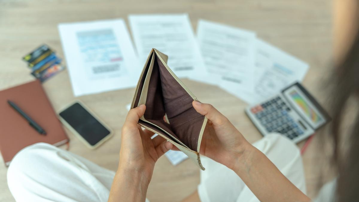 El Supremo ha aclarado varios asuntos sobre la aplicación de la Ley de Segunda Oportunidad. / SHUTTERSTOCK