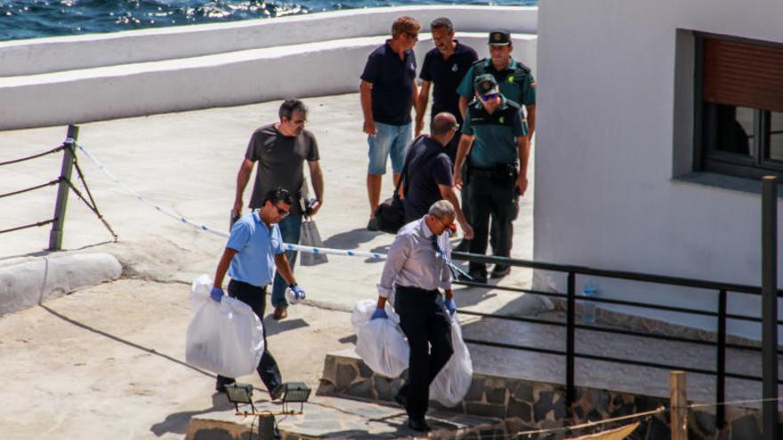 Las bolsas pudieron ser arrojadas al mar entre 48 y 72 horas antes de ser encontradas