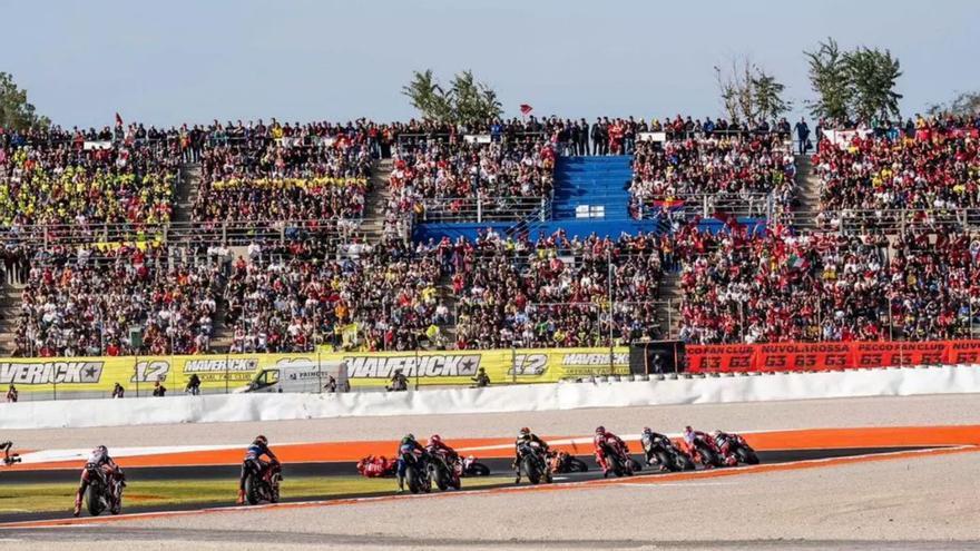 Cheste regresa al Mundial con más de 200.000 fieles