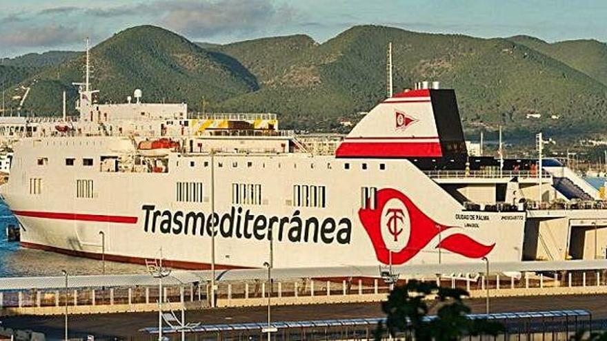 Trasmediterránea inicia una línea marítima diaria entre Ibiza y Gandía