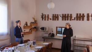 Lhostatgeria del monestir de Sant Benet de Montserrat, per on passen unes 1.500 persones a lany