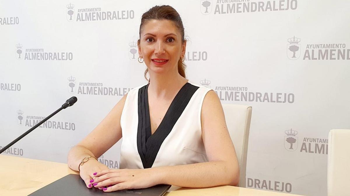 Isabel Ballesteros, concejala del ayuntamiento de Almendralejo.