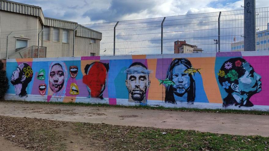 El festival d’art urbà Monar’t inclou la recuperació dels murals atacats entre els 13 espais d’actuació