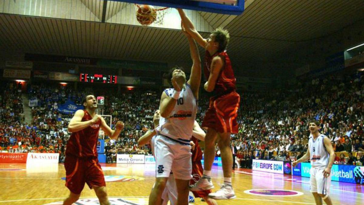 El dia que Girona i Mariúpol van lluitar per un títol de bàsquet | DDG 