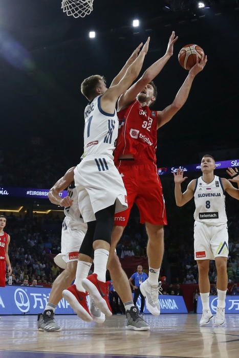 Final del Eurobasket 2017: Eslovenia - Serbia