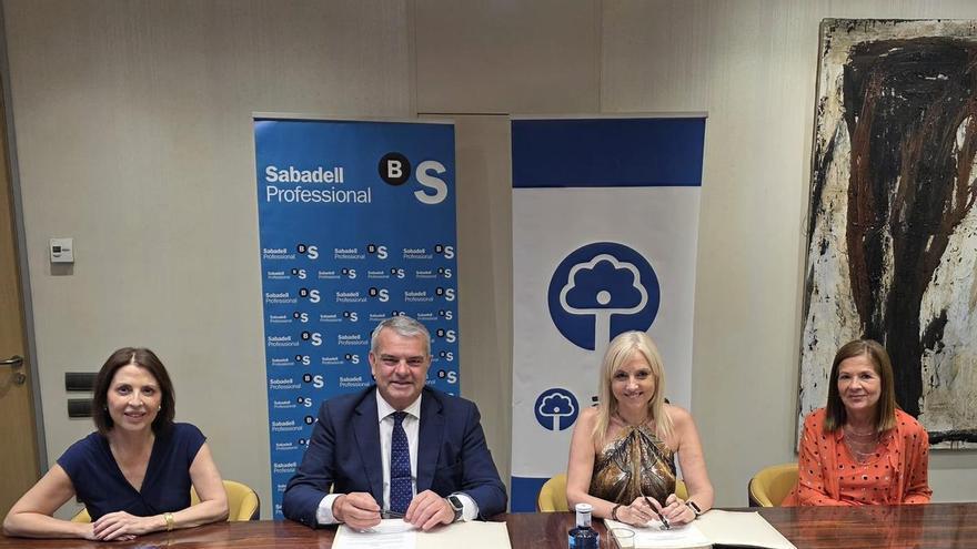 AEFA y Banco Sabadell renuevan alianza para la defensa de la empresa familiar alicantina